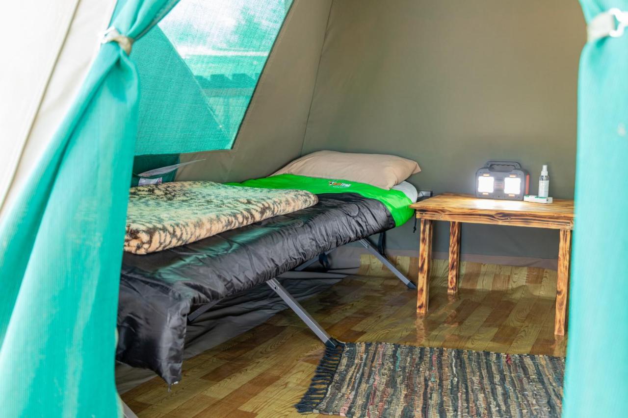 Tana Safaris Bush Camp Hotel Otjiwarongo Ngoại thất bức ảnh
