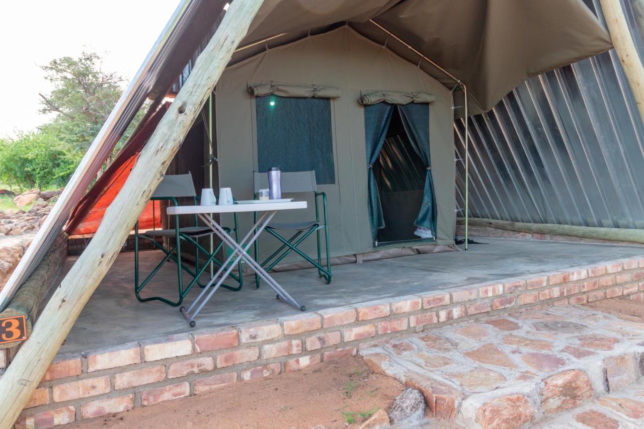 Tana Safaris Bush Camp Hotel Otjiwarongo Ngoại thất bức ảnh